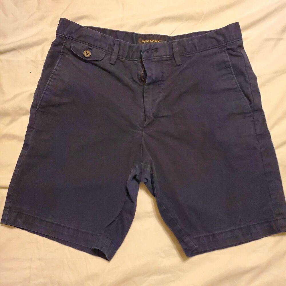 Banana Republic Men's Navy Solid Chino Shorts Flat Front Zip Pockets Button